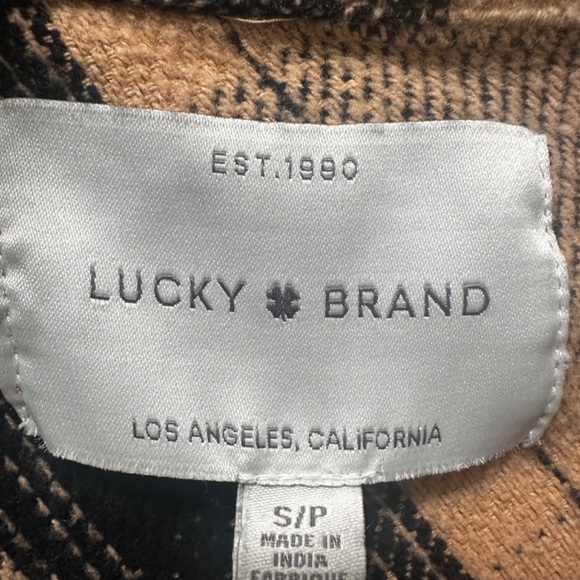 Lucky Brand Women’s oversized Shacket - Picture 3 of 6